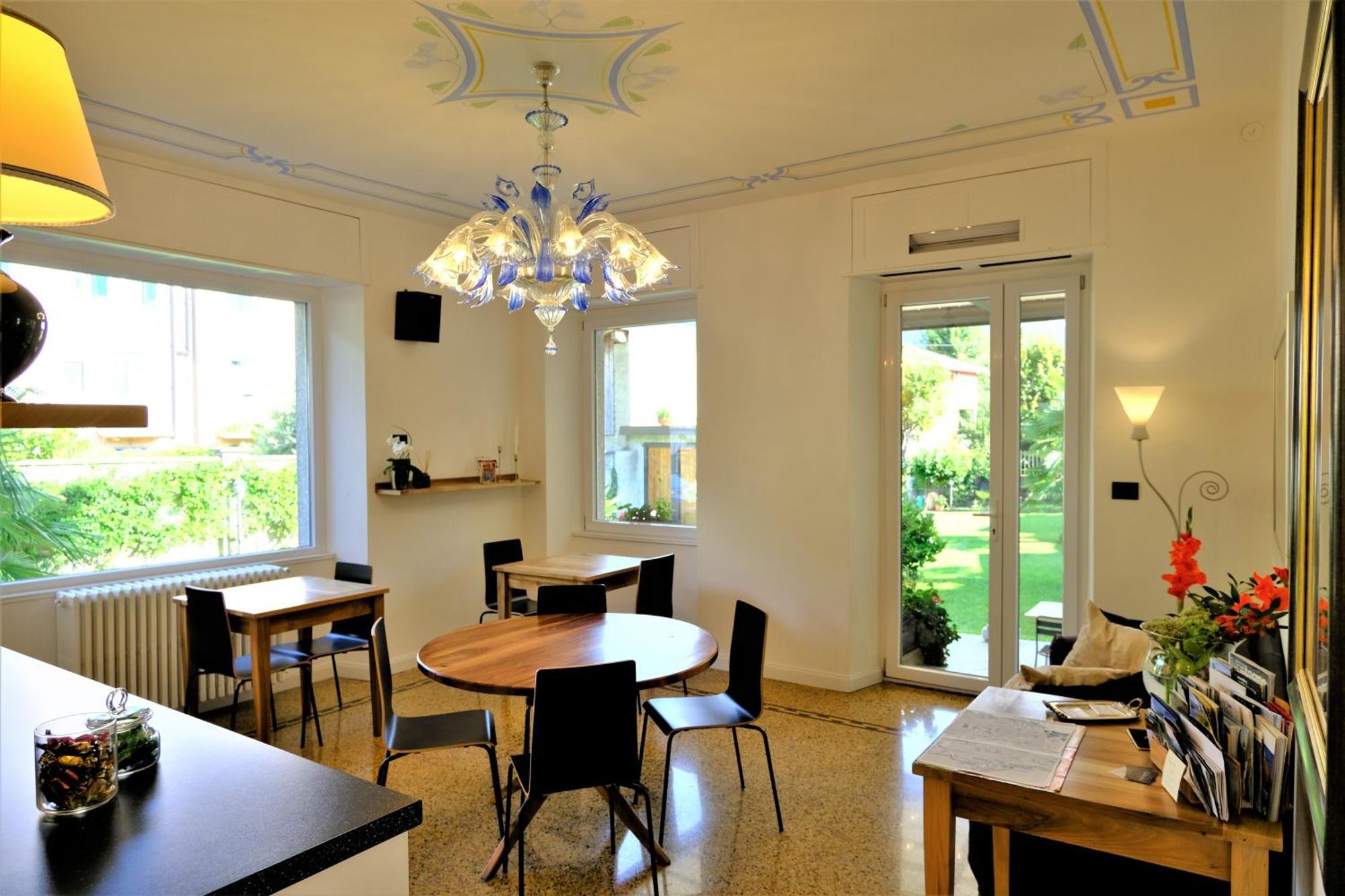 Residenza Laurum Mandello del Lario Bagian luar foto